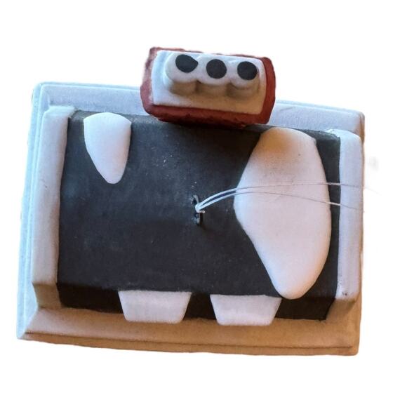 Dept 56 Crown & Cricket Inn Ornament Dickens Heritage Collection 1992 - Picture 6 of 8